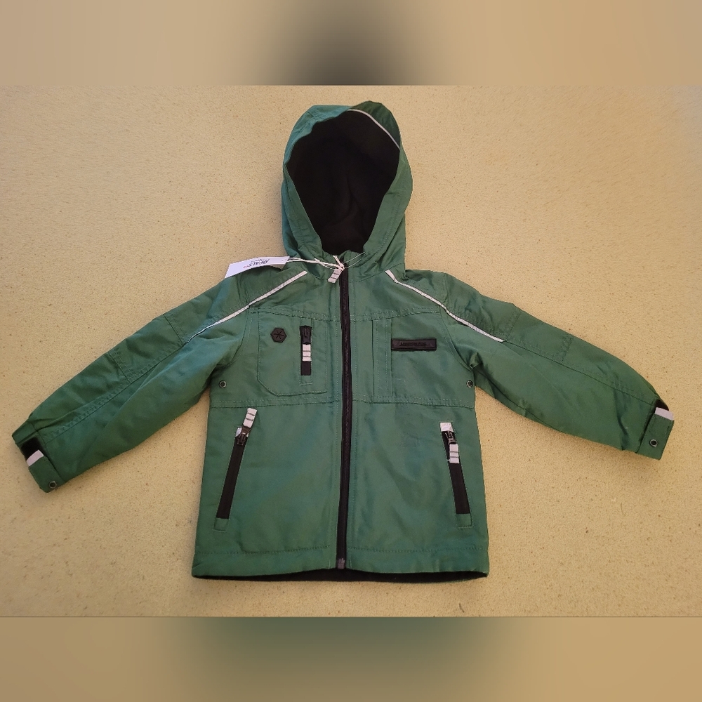 NEW London Fog Kid's Black and Green Jacket